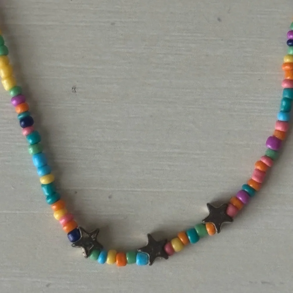 Madewell beaded multicolor star necklace - Picture 2 of 3